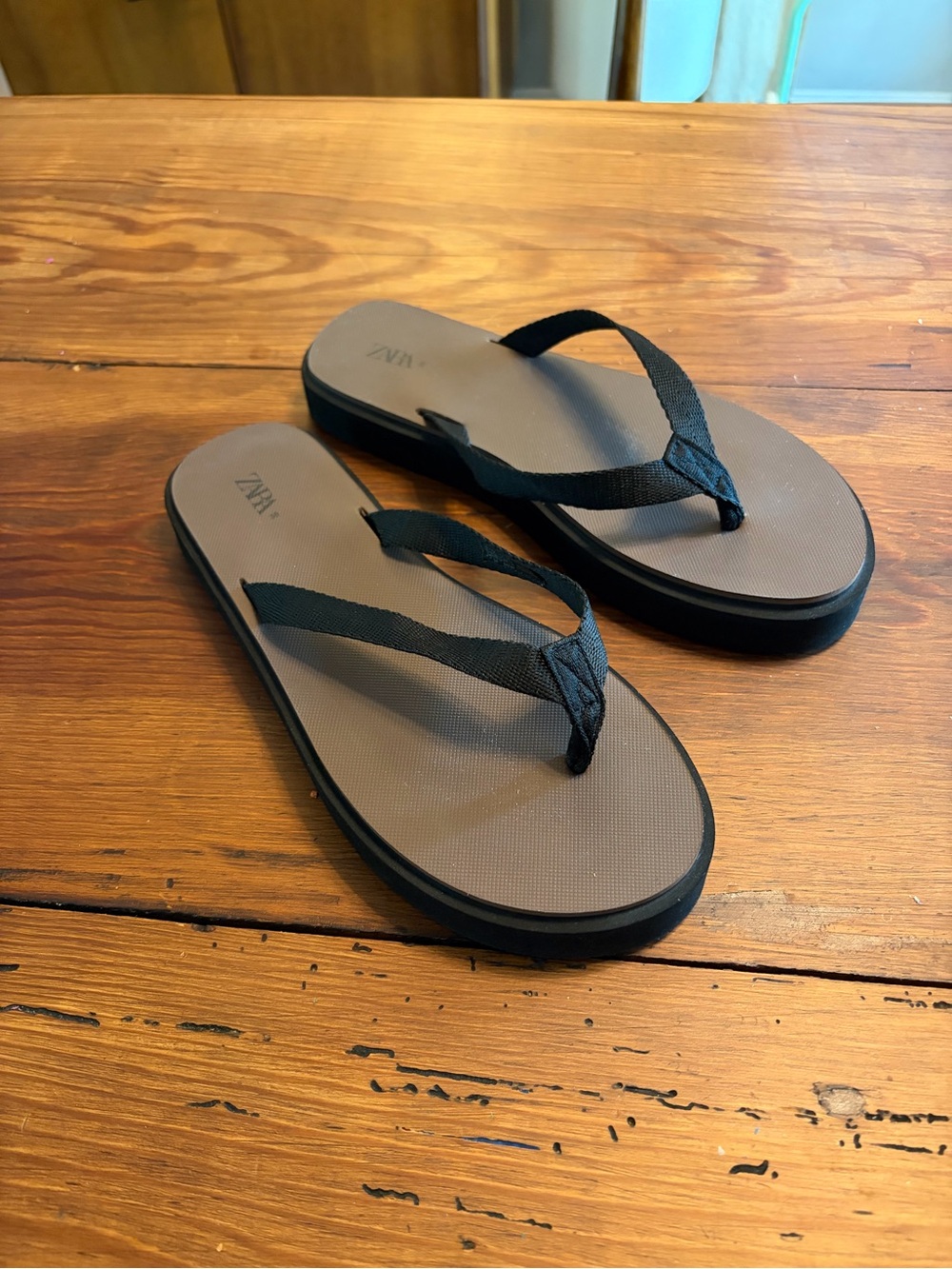 Zara sandals size 38 (7.5)